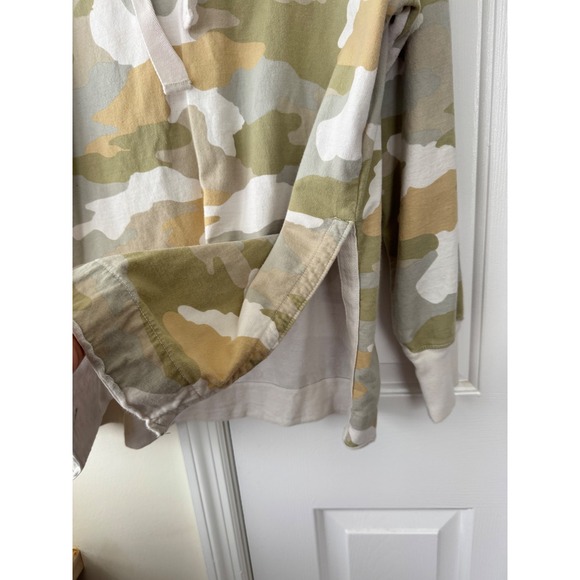 Aerie Oversized Sun washed Camo Hoodie Sweatshirt Relaxed Fit Women's Medium - Picture 3 of 6